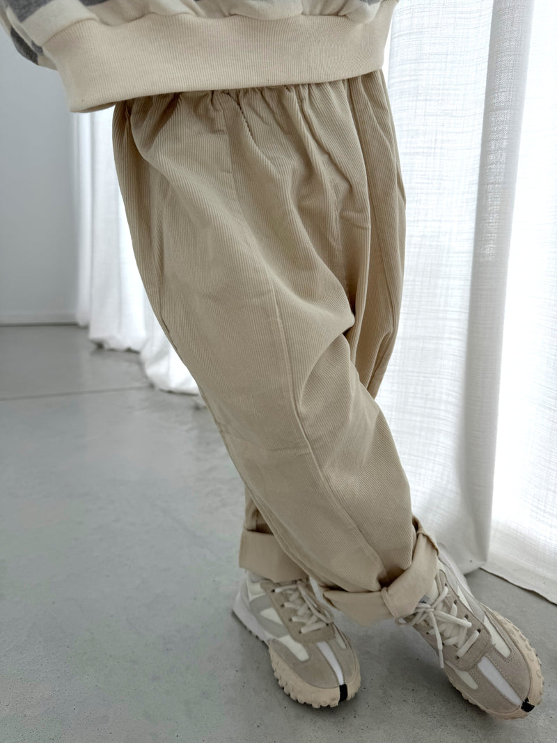 Ecru corduroy pants